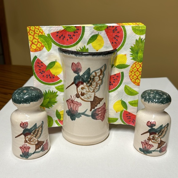 Nichols Pottery Other - Nichols Pottery Napkin holder and salt and pepper shakers flowers, hummingbirds